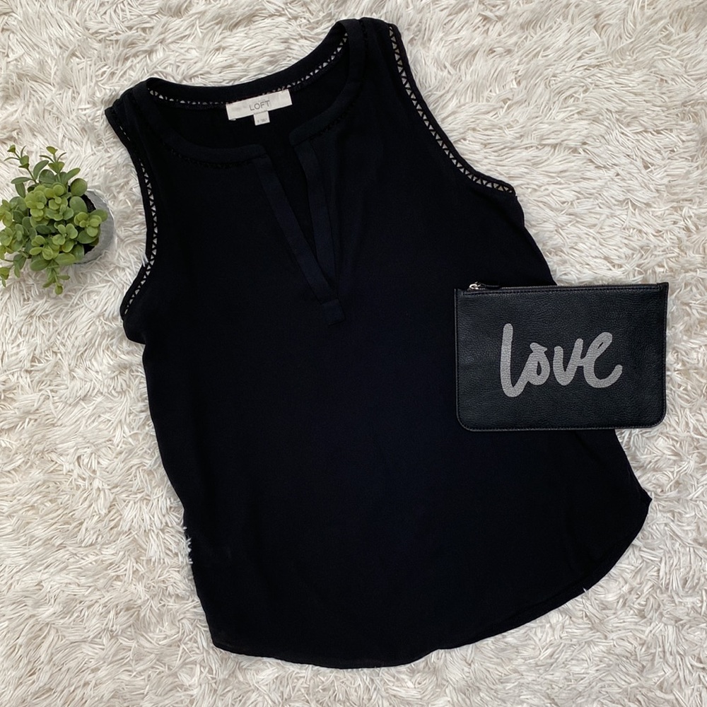 Loft Sleeveless Split Neck Blouse 💗 Black